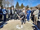کلنگزنی بوستان ورزشی بانوان به مناسبت دهه فجر در بیدگنه