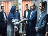 عیادت کریمی، شهردار صفادشت ازناصر رمضانی خبرنگار در بستر بیماری شهرستان ملارد