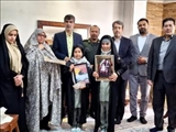 سرپرست فرمانداری ملارد میهمان دو خانواده شهید