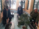 همزمان ایام الله دهه فجر، مزار شهدای شهرستان ملارد گلباران شد