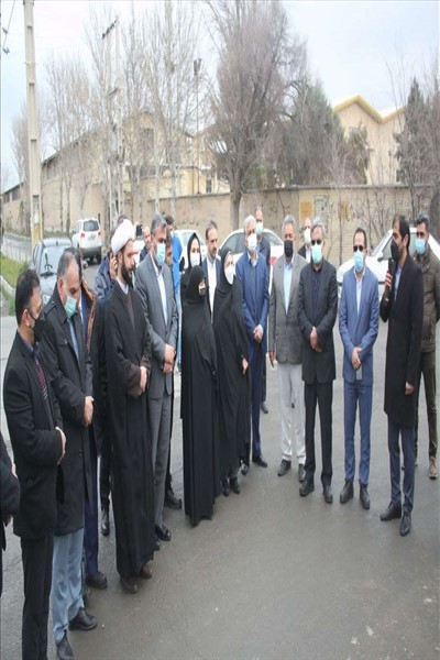 غرس چند اصله نهال به مناسبت روز