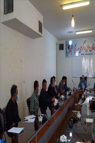 نشست صمیمی بخشدار صفادشت با دهیاران