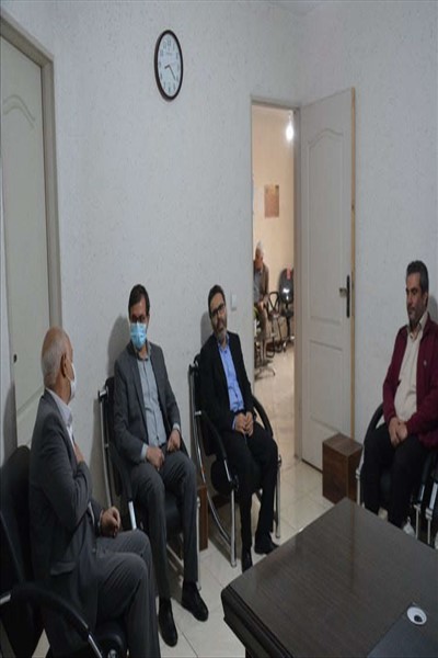 دیدارشهردار ملارد با دکتر حق وردی