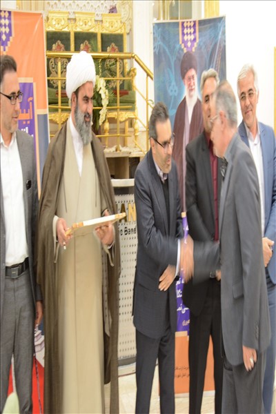 آیین تجلیل از همکاران بازنشسته