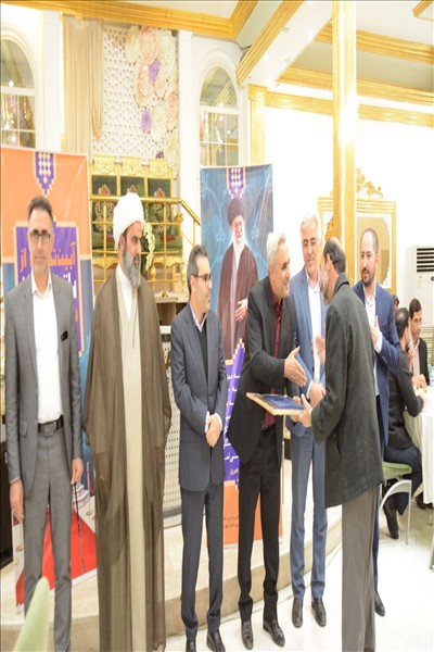 آیین تجلیل از همکاران بازنشسته