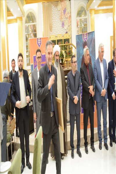 آیین تجلیل از همکاران بازنشسته