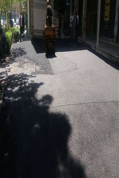 آغاز اجرای عملیات لکه گیری و آسفالت