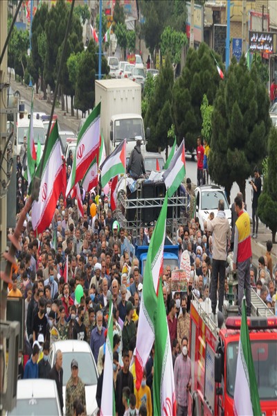 حضورپرشور مردم و مسئولین روزه دار