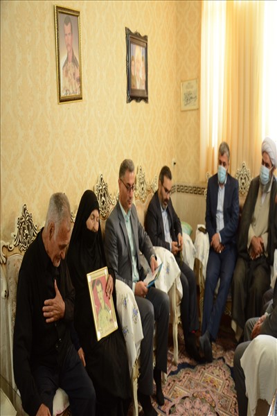 مسئولین شهر ملارد به دیدار خانواده