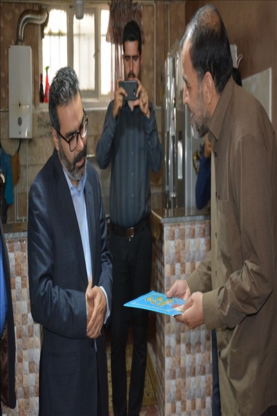 مسئولین شهر ملارد به دیدار خانواده