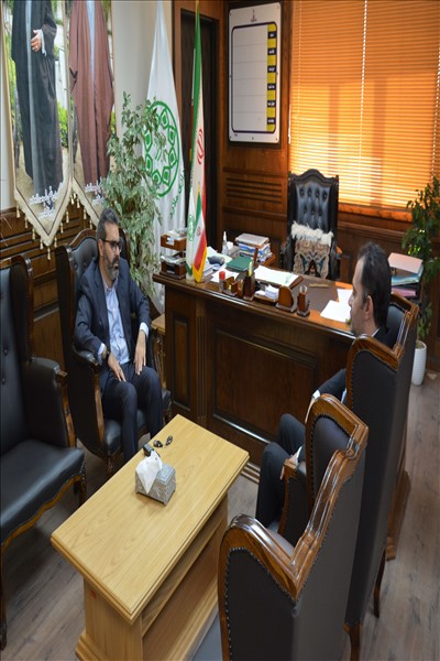 نشست شهردار ملارد با سرپرست بخشداری