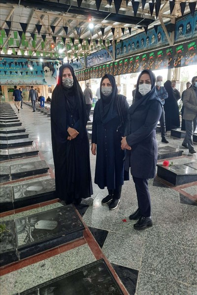 غبار روبی مزار شهدا به مناسبت روز