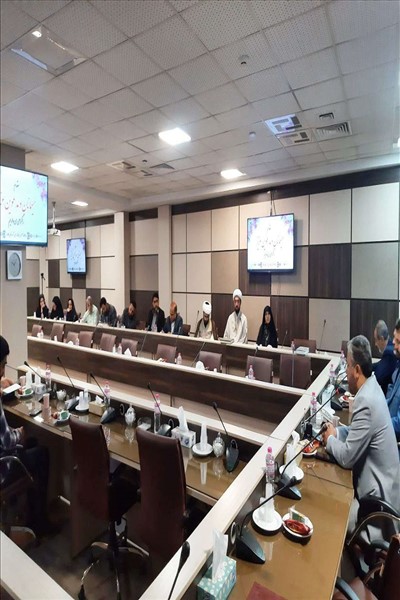 نشست فرماندار ملارد و مدیرکل فرهنگ