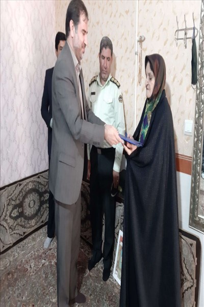 ادای احترام مسئولین شهرستان ملارد