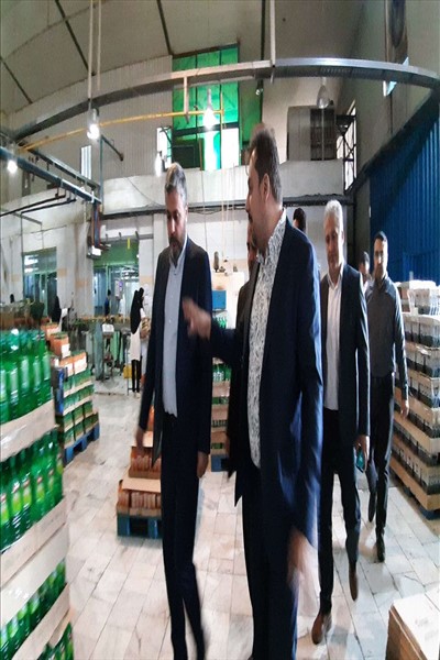 بازدید فرماندار ملارد از یک واحد