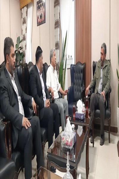 دیدار پیشکسوت کشتی ایران با فرماندار