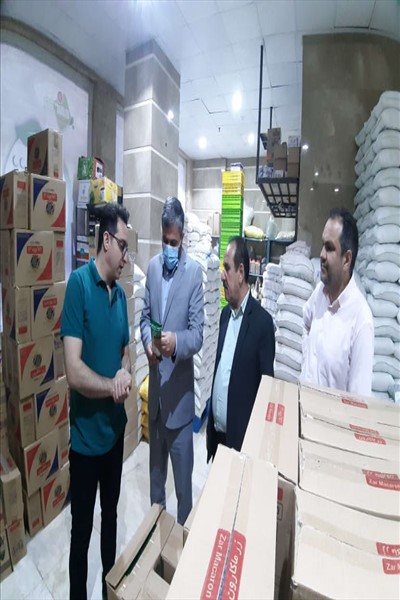 بازدید فرماندار ملارد از فروشگاه